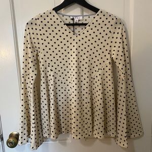 THML Daisy Bell Sleeve Top